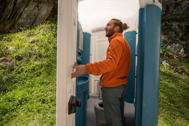 Best Portable toilet rental cost  in Middleton, WI